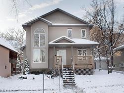 10048 93 Street  Edmonton, AB T5H 1W7