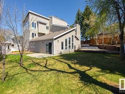 948 RICE RD NW  Edmonton, AB T6R 1A1