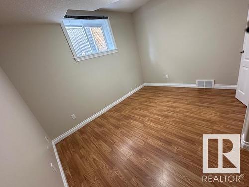 8747- 83 Avenue Nw, Edmonton, AB - Indoor Photo Showing Other Room