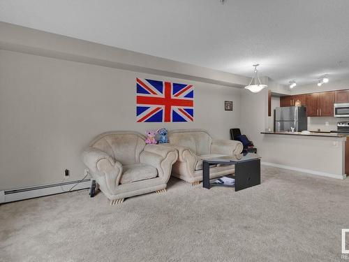 106 3211 James Mowatt Trail, Edmonton, AB - Indoor