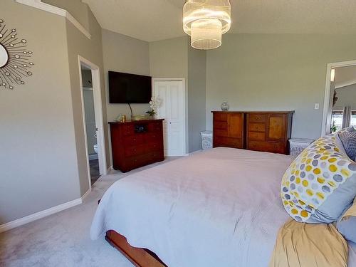 16281 141 Street, Edmonton, AB - Indoor Photo Showing Bedroom