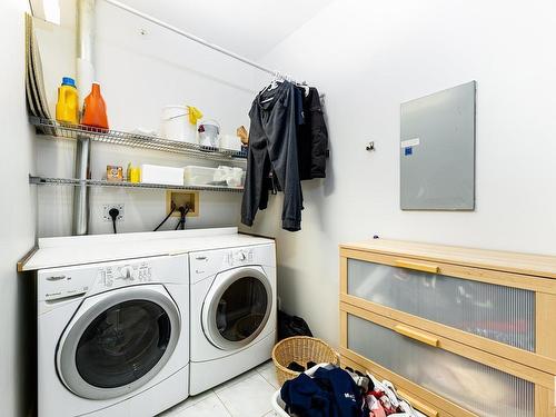 403 11415 100 Avenue, Edmonton, AB - Indoor Photo Showing Laundry Room