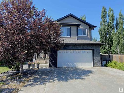 45 Hilldowns Dr, Spruce Grove, AB 