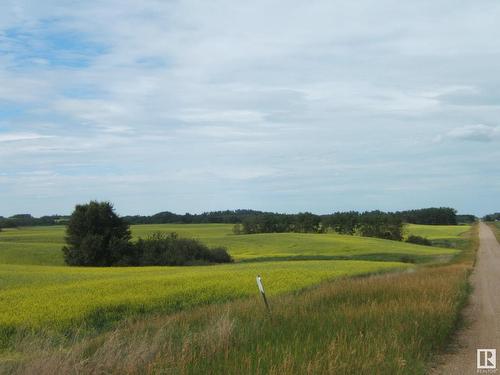 Se 14-53-12-4Th Rng Rd 121, Rural Two Hills County, AB 