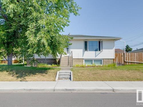 9554/9556 128 Av Nw, Edmonton, AB 