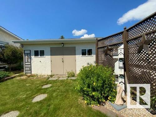 241 Parkallen Wy, Wetaskiwin, AB 