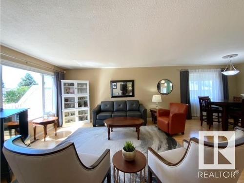 241 Parkallen Wy, Wetaskiwin, AB 