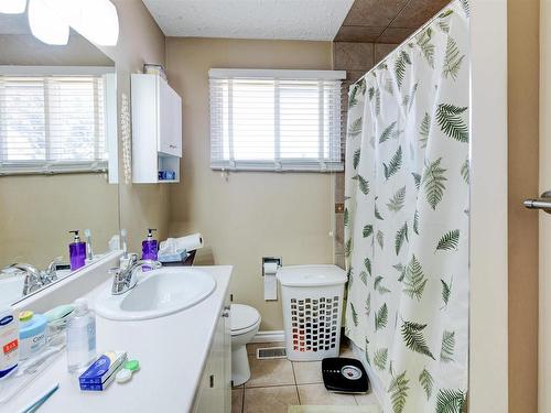 10524 110 Street, Westlock, AB - Indoor Photo Showing Bathroom