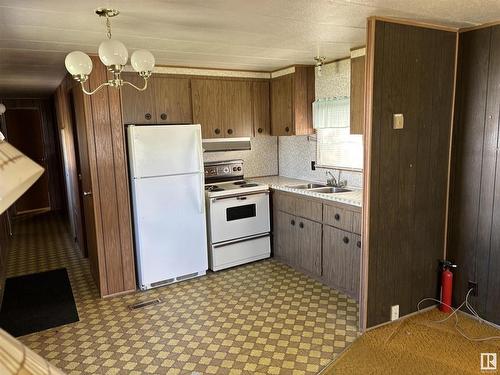 5307 53 Street, Cold Lake, AB - Indoor Photo Showing Kitchen With Double Sink