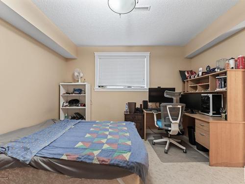 84 Wize Court, Edmonton, AB - Indoor Photo Showing Bedroom