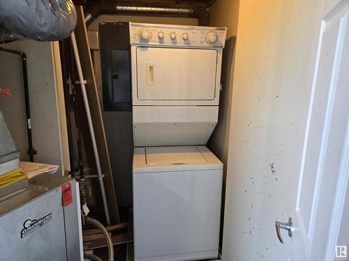 104 9020 Jasper Avenue, Edmonton, AB - Indoor Photo Showing Laundry Room