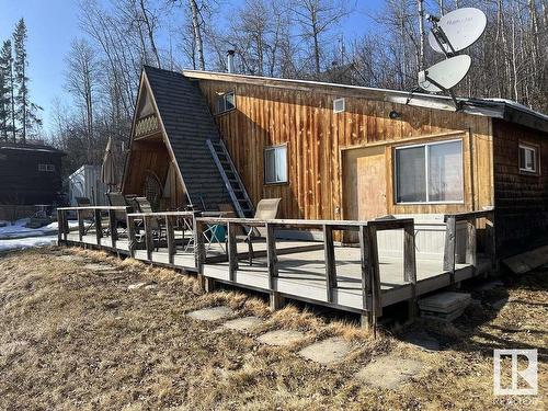 37 2413 Twp Rd 522, Rural Parkland County, AB 