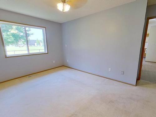 13 9704 165 Street, Edmonton, AB - Indoor Photo Showing Other Room