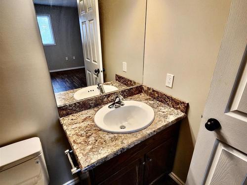 5029 51 Avenue, St. Paul Town, AB - Indoor Photo Showing Bathroom