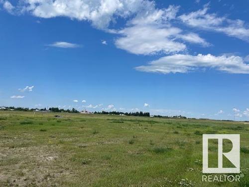 50 St 11 Avenue, Chipman, AB 