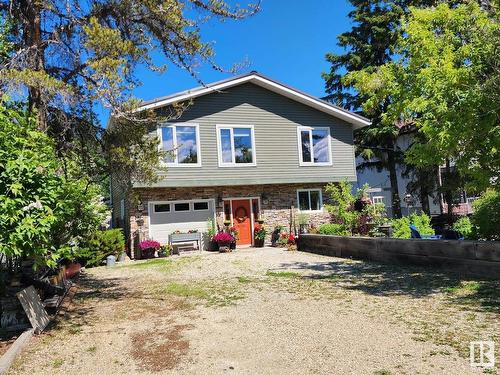 826 8Th St, Rural Lac Ste. Anne County, AB 