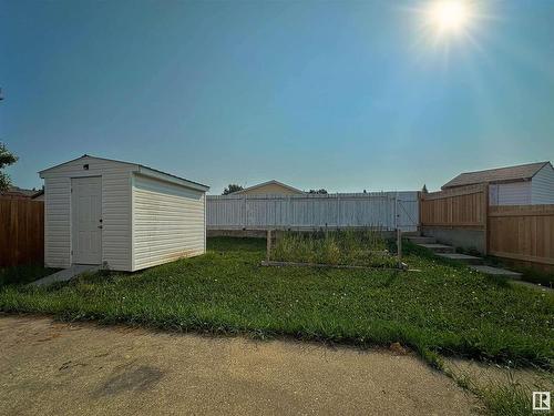 4519 54 St, Drayton Valley, AB 