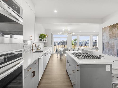 8123 220 Street, Edmonton, AB - Indoor Photo Showing Kitchen With Upgraded Kitchen