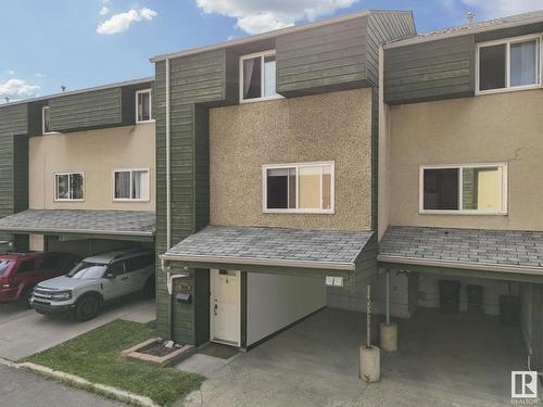 914 Abbottsfield Rd Nw, Edmonton, AB 