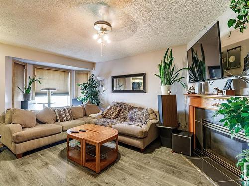 13073 37 St Nw, Edmonton, AB 