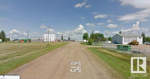 4204 54 St, Smoky Lake Town, AB 