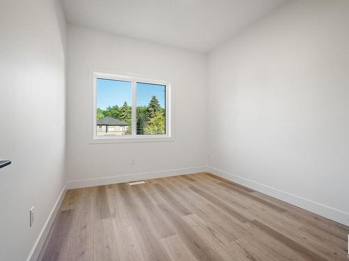 10632 127 Street, Edmonton, AB - Indoor Photo Showing Other Room