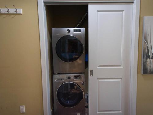 202 7907 109 Street, Edmonton, AB - Indoor Photo Showing Laundry Room