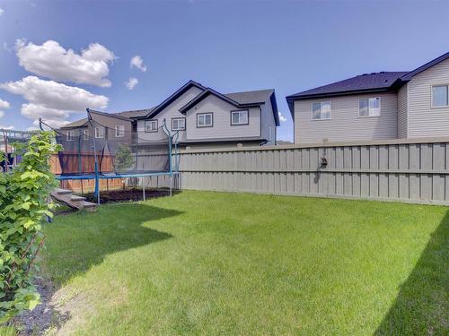 8452 Cushing Court, Edmonton, AB - Outdoor