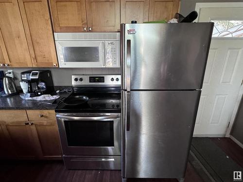 14 Pike Crescent, Rural Westlock County, AB - Indoor Photo Showing Kitchen