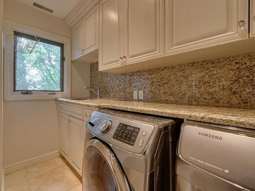 179 Quesnell Crescent, Edmonton, AB - Indoor Photo Showing Laundry Room