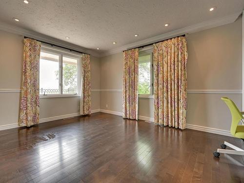 179 Quesnell Crescent, Edmonton, AB - Indoor Photo Showing Other Room