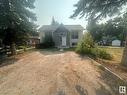 5024 39 St, Sylvan Lake, AB 