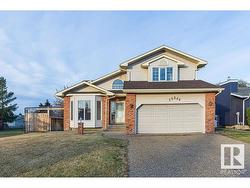 15244 54 ST NW  Edmonton, AB T5A 2K7