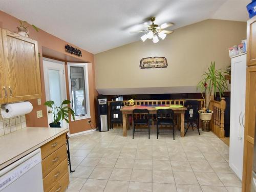 5410 52 Avenue, St. Paul Town, AB - Indoor