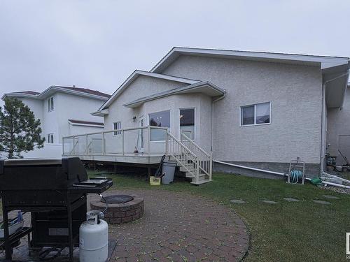 429 Ozerna Rd Nw, Edmonton, AB 