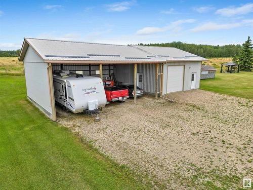 7425 Township Rd 494, Rural Brazeau County, AB 