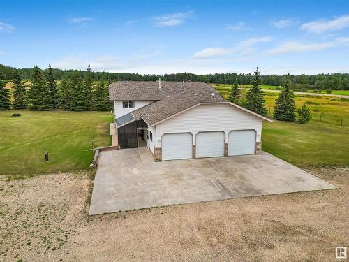 7425 Township Rd 494, Rural Brazeau County, AB 