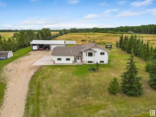 7425 Township Rd 494, Rural Brazeau County, AB 