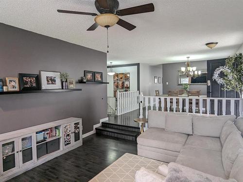 4209 48A Street, Vegreville, AB - Indoor Photo Showing Other Room