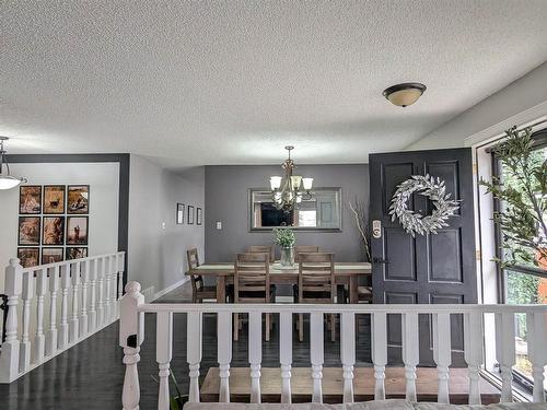 4209 48A St, Vegreville, AB 