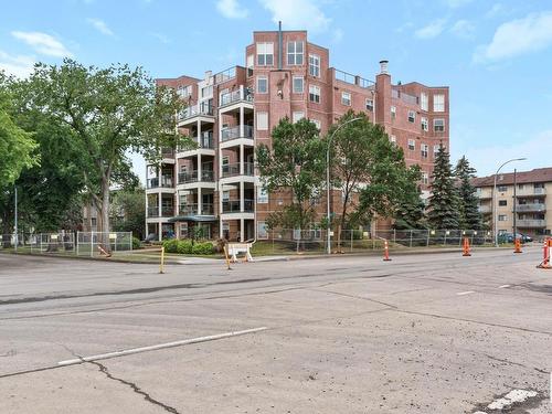 101 10346 117 Street, Edmonton, AB - Outdoor With Facade