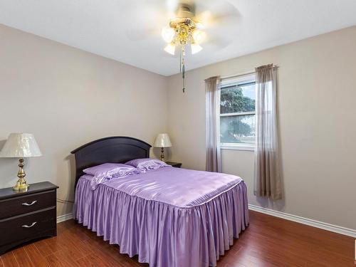 101 10346 117 Street, Edmonton, AB - Indoor Photo Showing Bedroom