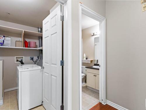 101 10346 117 Street, Edmonton, AB - Indoor Photo Showing Laundry Room