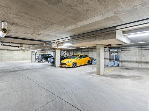 101 10346 117 Street, Edmonton, AB - Indoor Photo Showing Garage