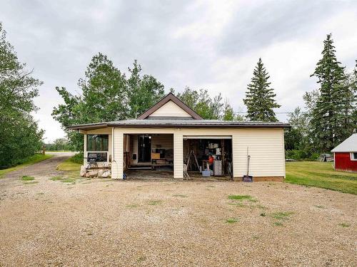 55221 Hwy 777, Rural Lac Ste. Anne County, AB 