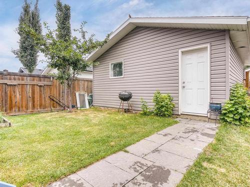 9903 221 St Nw, Edmonton, AB 