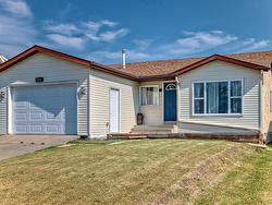 4552 35 ave NW  Edmonton, AB T6L 4X5