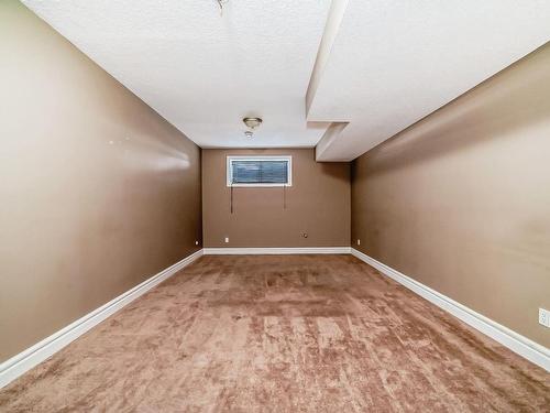 12722 127 Av Nw Nw, Edmonton, AB 