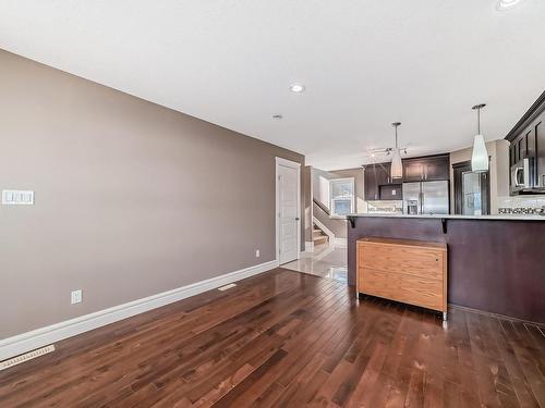 12722 127 Avenue Nw, Edmonton, AB - Indoor Photo Showing Kitchen