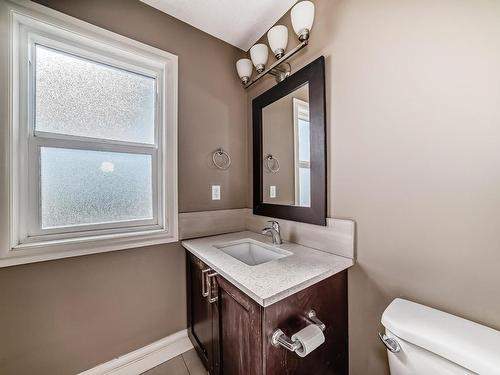 12722 127 Avenue Nw, Edmonton, AB - Indoor Photo Showing Bathroom